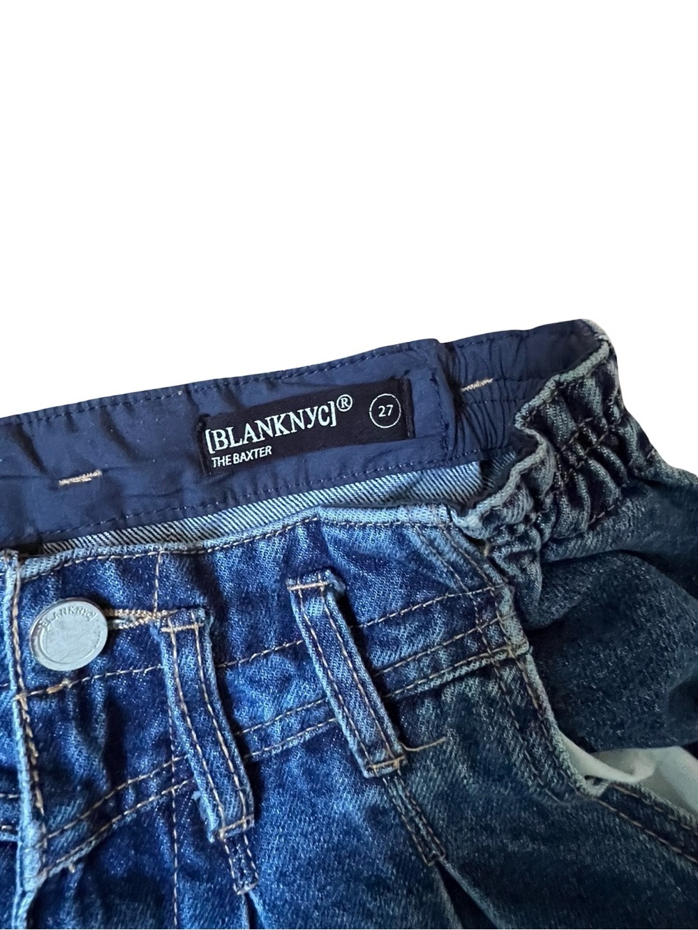 Blank NYC Baxter High Rise Barrel Leg Jeans Size 27 Pleated Tapered Denim - Picture 4 of 5